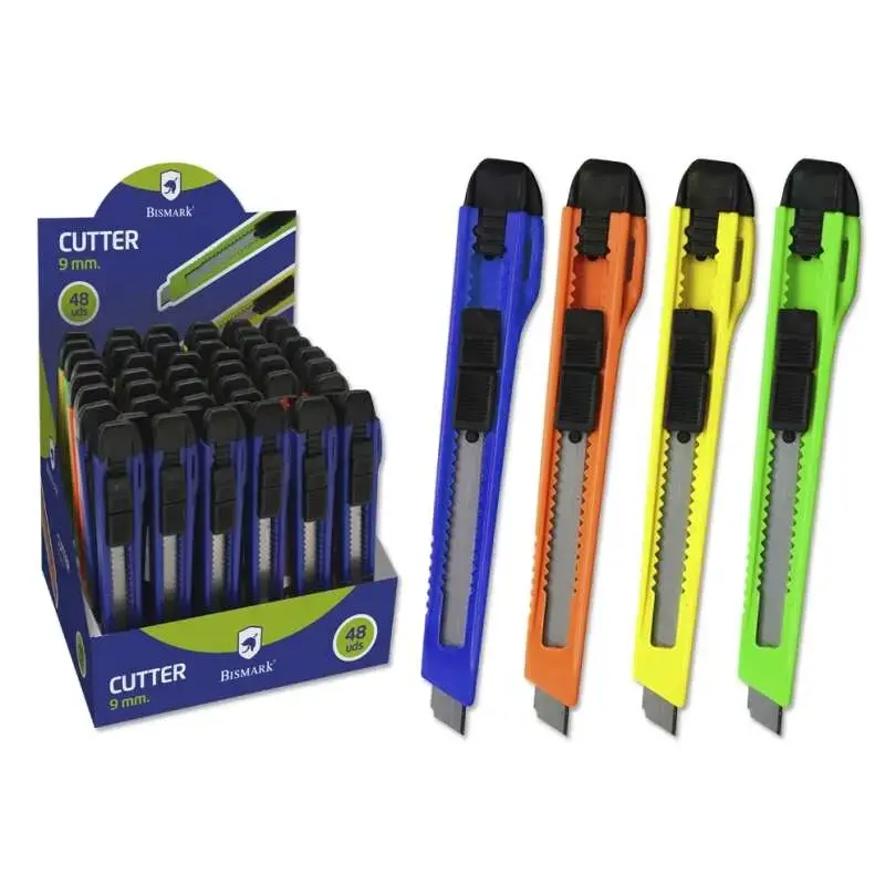 Bismark Cutter Pequeño con Cuchilla de Acero - Sistema de Bloqueo - Retractable e Intercambiable - Colores Surtidos | Ahorro Imp