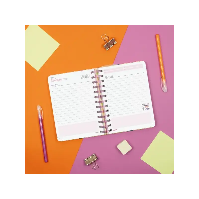 Finocam Talkual Agenda Escolar 26/27 - 1 Dia por Pagina - Formato 8º - 120x169mm - Tapa Dura - Papel de 80g/m2 - Espiral Metalic