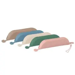 Oxford Forest Estuche Trapezoidal - Silicona Reciclada - Compacto - Tacto Suave - Tirador con Cinta - Colores Neutros Surtidos |