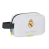 Safta Real Madrid Neceser de 2L Portatodo - Asa de Mano - Cierre de Cremallera - 22x13.5x8cm - Color Blanco y Negro | Ahorro Imp