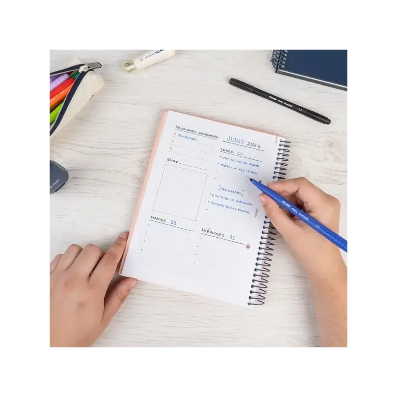 Milan Serie 1918 Cuaderno Espiral Formato A5 Cuadricula 5x5mm - 80 Hojas de 95 gr/m2 - Microperforado, 2 Taladros - Color Azul |
