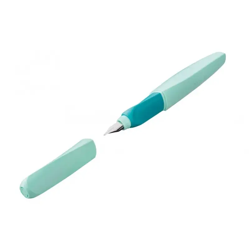 Pelikan Twist Pluma Estilografica - Punta M - Uso Ambidiestro - Seccion Triangular Transversal - Incluye 2 Cartuchos de Tinta -