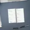 Finocam Opaque Agenda de Espiral - Anual 2026 - Tapa Ligera - Cierre con Goma Elastica - Formato E9 - 100x14x171mm - Semana Vist