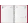 Dohe Denver Agenda Anual - Dia Pagina - Sabado y Domingo misma Pagina - Cierre con Goma Elastica - Tamaño 15x21cm - Color Rojo |