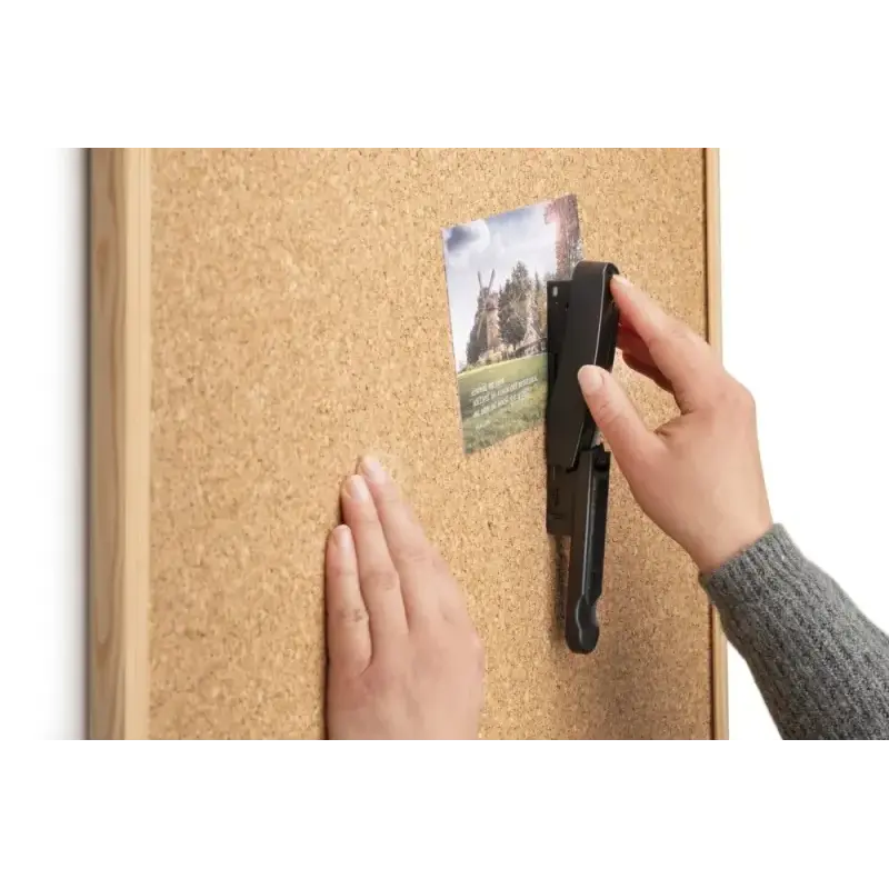 Novus Harmony B10 re+new Grapadora de Sobremesa - Fabricada con 95% de Plastico Reciclado - Hasta 15 Hojas - Grapado Cerrado y C