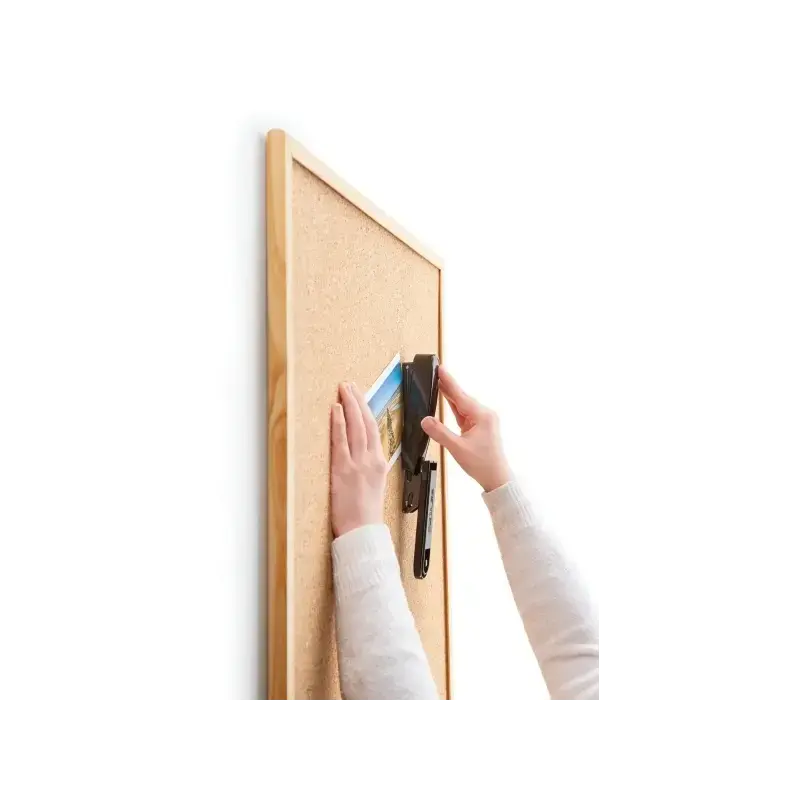 Novus B2 re+new Grapadora de Sobremesa - Fabricada con Plastico Reciclado - Hasta 25 Hojas - Grapado Abierto, Cerrado y Clavado