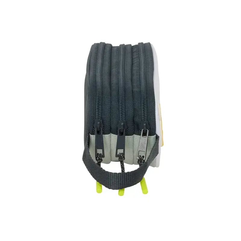 Safta Real Madrid Estuche Portatodo de 1.25L - 3 Compartimentos - Asa de Mano - Cierre de Cremallera - 21x8.5x7cm - Color Blanco